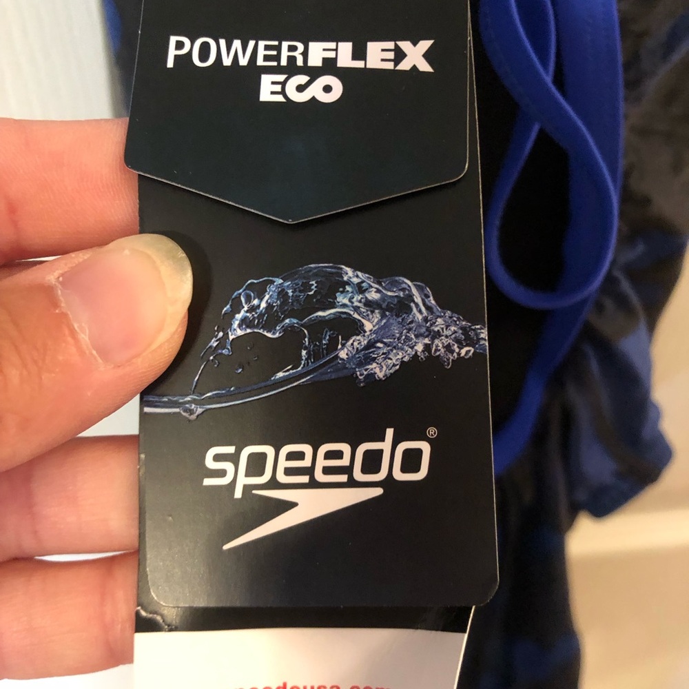 BNWT Competitive Speedo Swim Suit Size 30